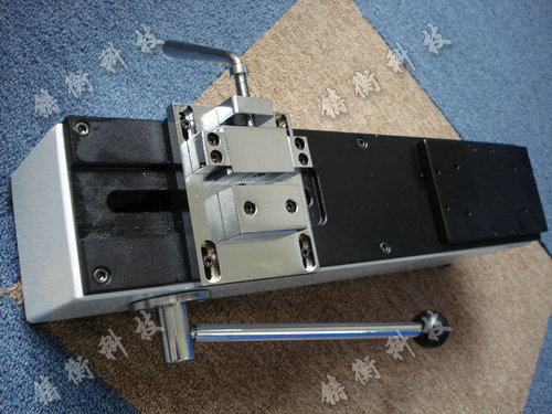 ���߶�����������̨