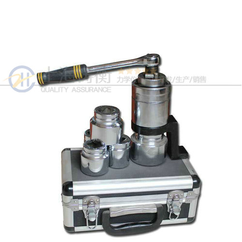    ��еʽŤ�طŴ���ͼƬ