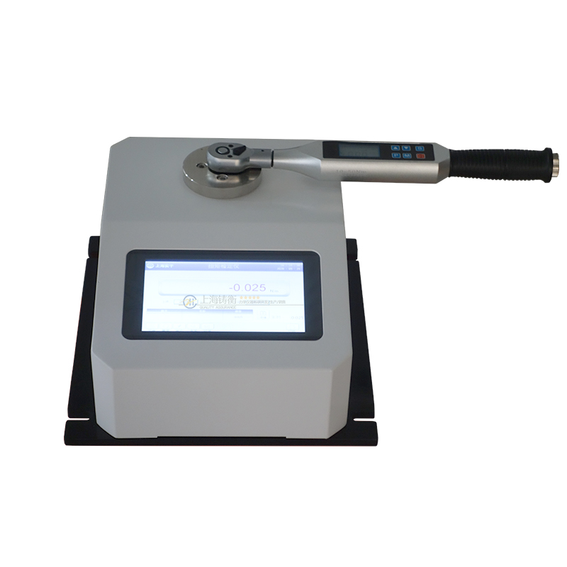 Ť������У׼��ͼƬ