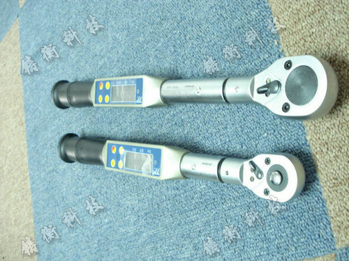 ����Ť������