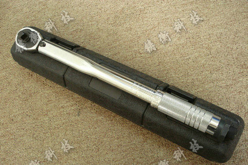 Ԥ��ʽŤ�ذ���